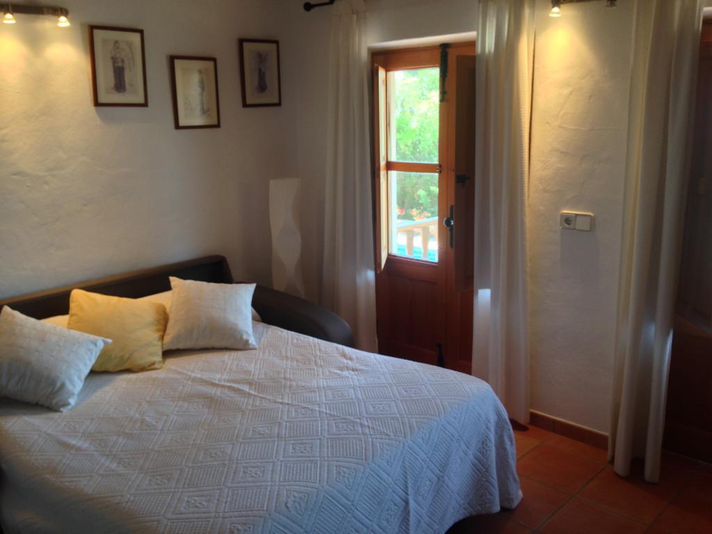 Can Gat Sant Carles de Peralta Room photo
